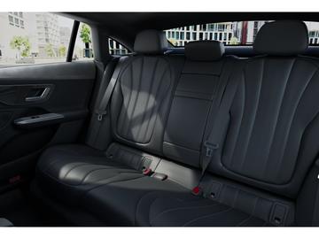 صورة 7 لـ 2022 Mercedes-BENZ EQE