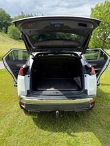 Peugeot 3008 BlueHDi 180 EAT6 GT - Peugeot 3008 mit Diesel-Antrieb: 1.6