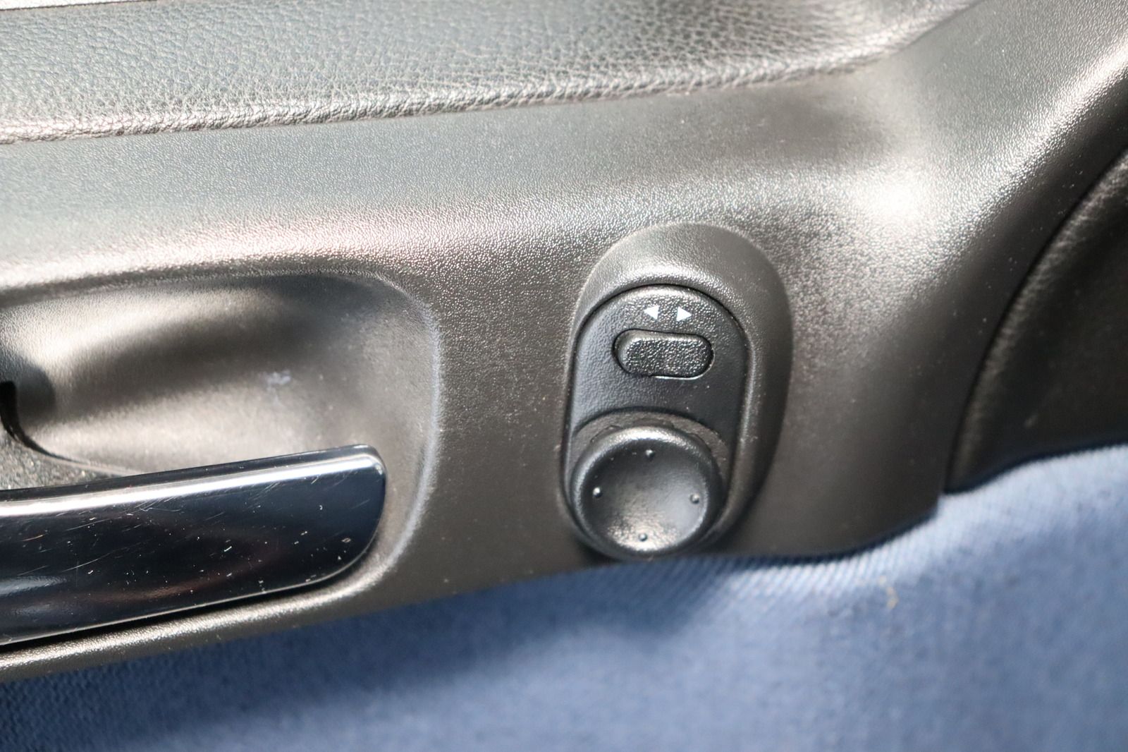 Fahrzeugabbildung Opel Astra 1.6 Fresh * Xenon * Klima