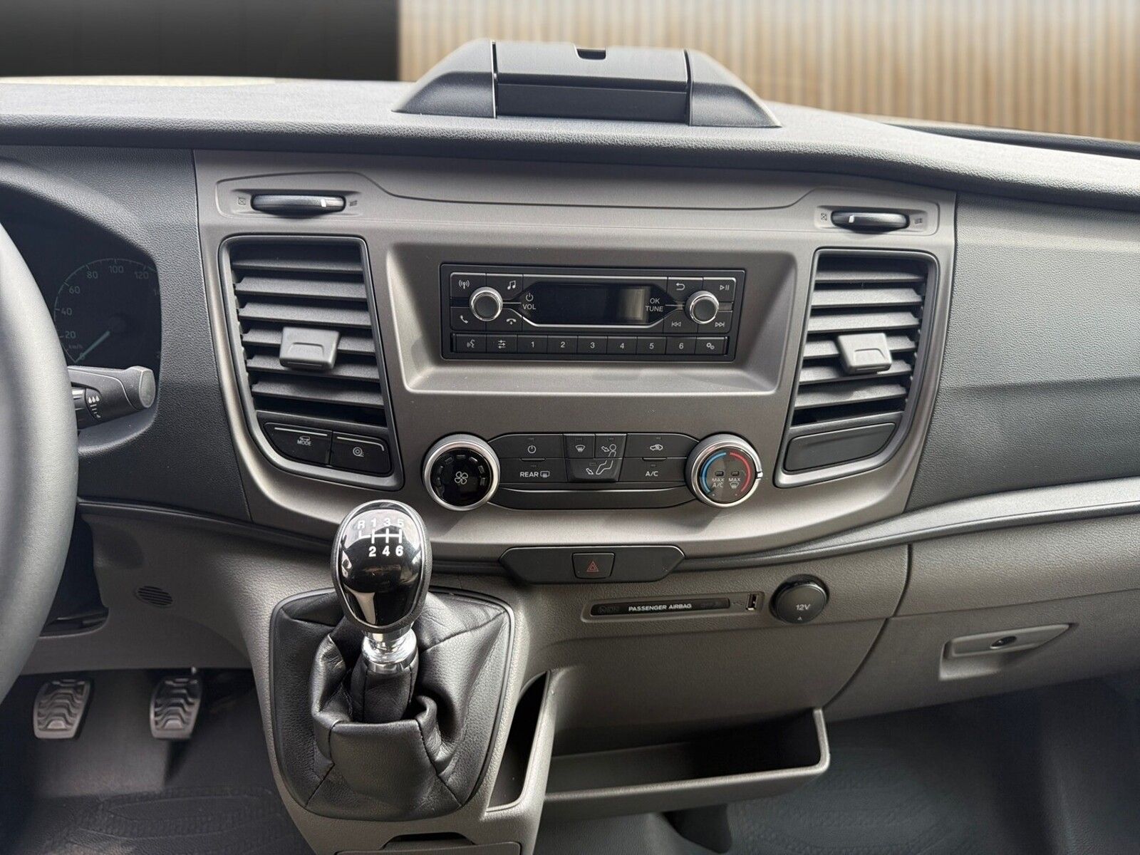 Fahrzeugabbildung Karmann Dexter 4x4 DE 560 AW Alu, Allrad, Rückfahrkamera