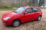Ford Focus 1,6 Ghia - gebrauchte Ford Focus aus dem Jahr 2003