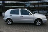 Volkswagen Golf III family 5 Türig,GlasSD.Met.Allwetterreif - Volkswagen Golf mit Benzin-Antrieb: Ii