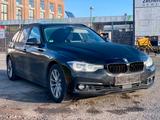 BMW 330 i Touring  Advantage - BMW 330 in Herne