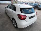 Mercedes-Benz A 180,AUTOMATIK,LEDER,NAVI,SITZHEIZUNG. - Mercedes-Benz A 180 aus 2016
