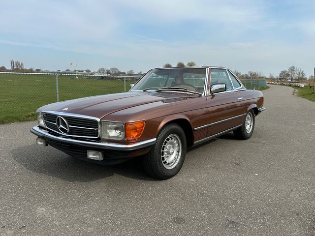 Mercedes-Benz 450SL R107 Cabrio Rust free in Good Condition