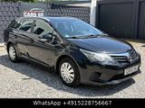 Toyota Avensis Kombi Europe - Toyota Avensis: Schwarz