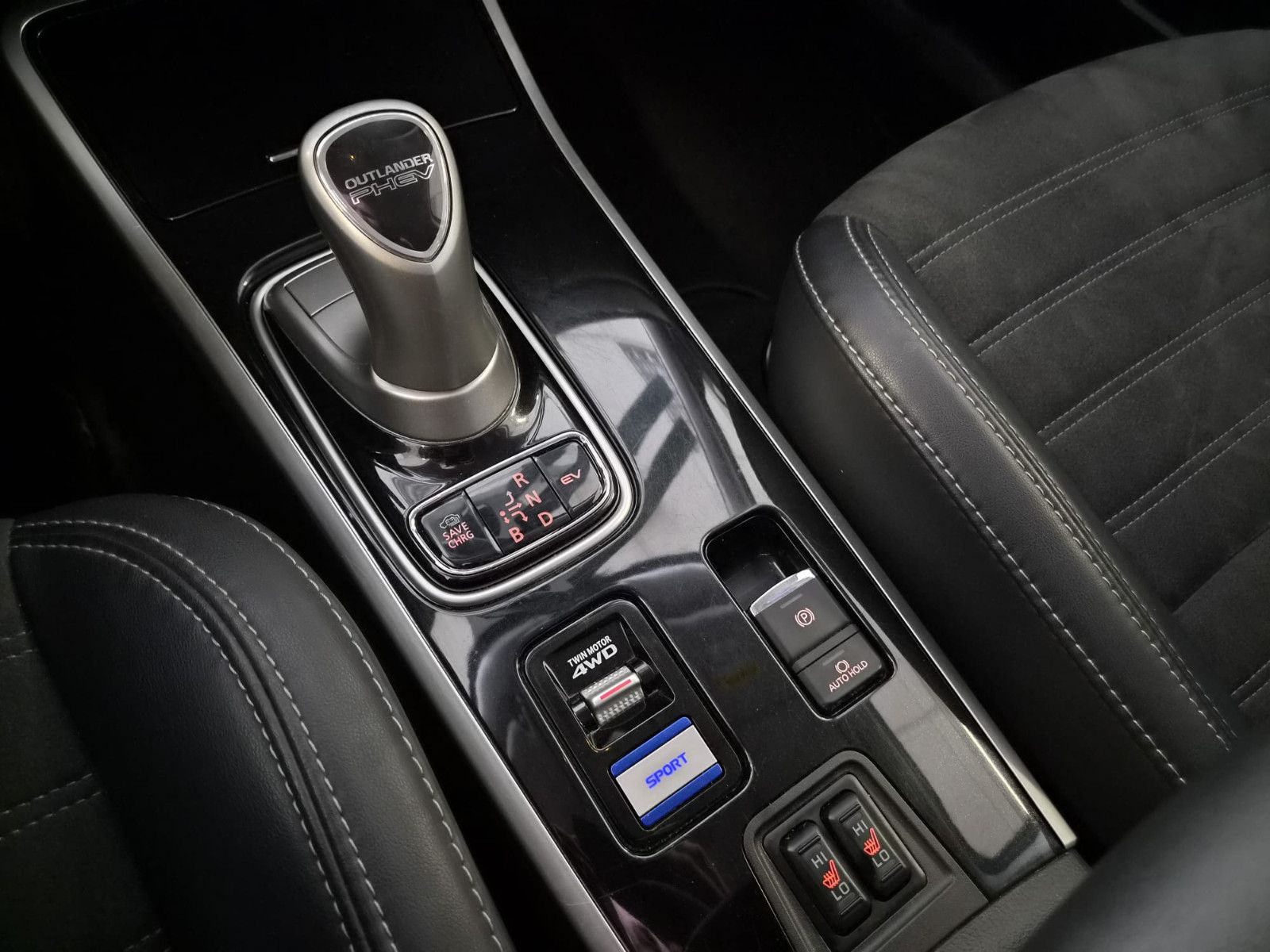 Fahrzeugabbildung Mitsubishi Outlander PHEV Basis Spirit 4WD / KAMERA /