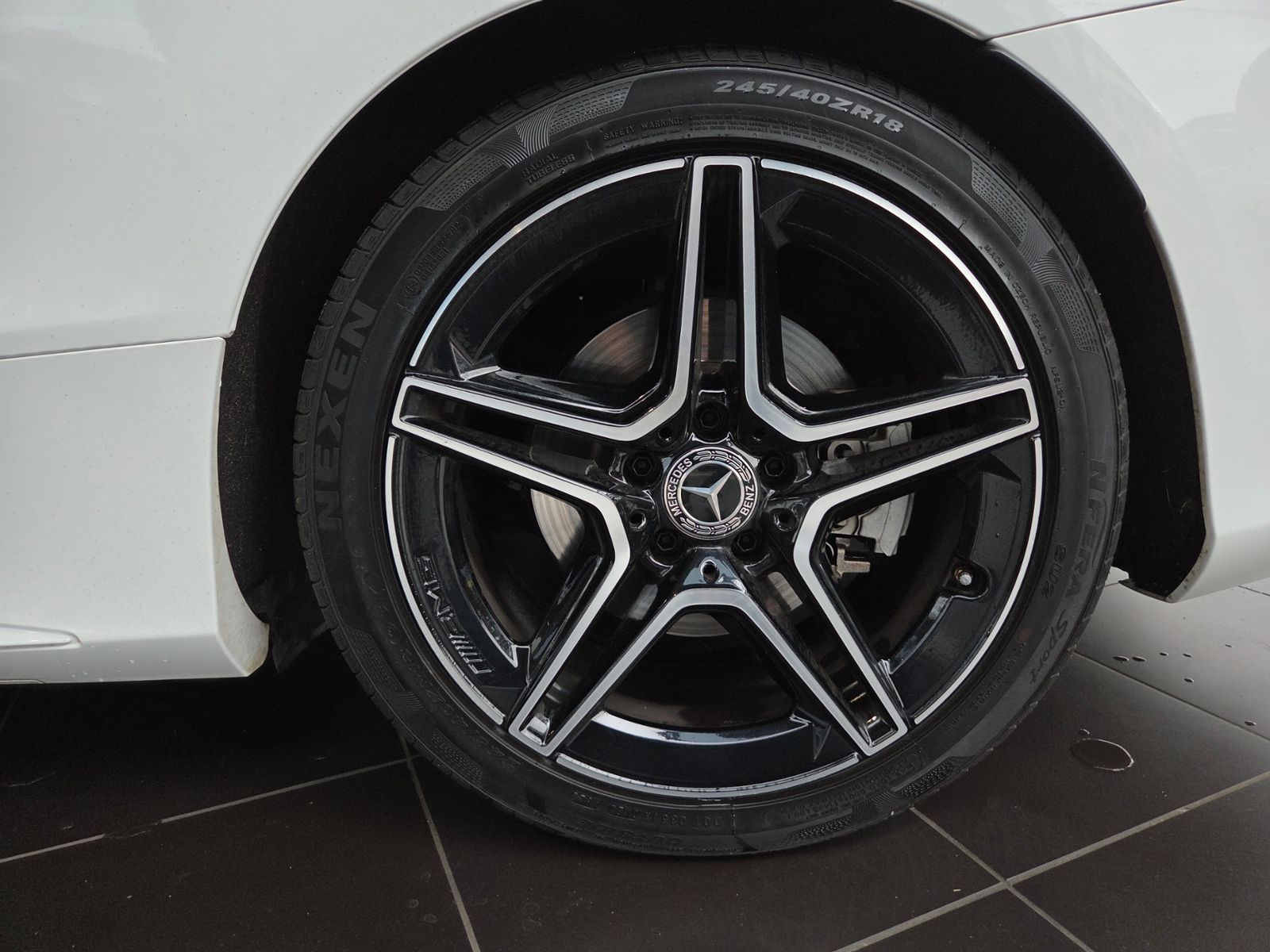 Fahrzeugabbildung Mercedes-Benz C 200 Cabrio AMG LINE NIGHT LED NAV RFK SHZ