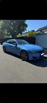 BMW M4 Competition Coupe - BMW M4 in Mönchengladbach