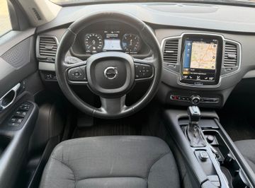 Volvo XC90 - 9