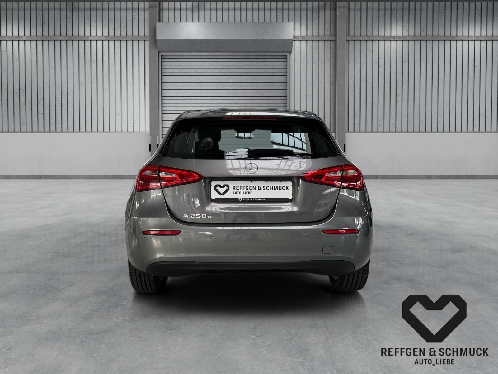 Mercedes-Benz A 250 E DCT KLIMA+MBUX+NAV+APPLE+DAB+ALU+1HD+TÜV imagem 3