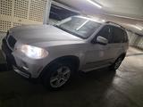 BMW X5 E70 3.0 i Benzin - BMW X5: E70