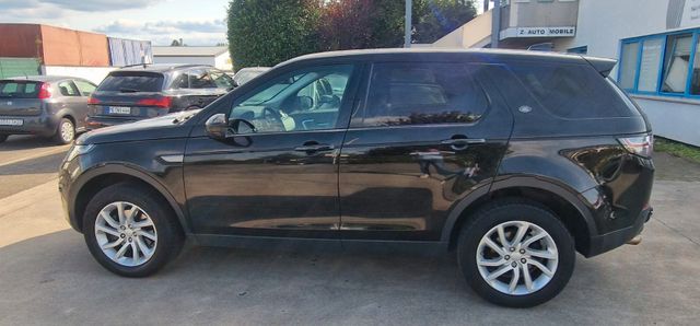 Land Rover Discovery Sport SE AWD AUT-XENON-KAMERA-AHK-NAVI