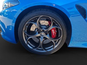 Alfa Romeo Giulia Quadrifoglio 2.9 V6 Bi-Turbo Kam.+KeyLess