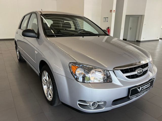 Kia Cerato 1.5 LX CRDi Kombi Klima el. FH CD