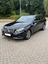 Mercedes-Benz E 350 BlueTEC T - - Mercedes-Benz E 350: Bluetec