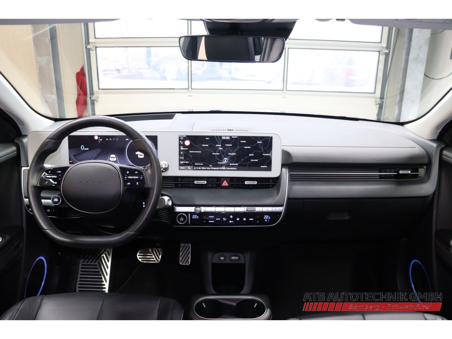 Fahrzeugabbildung Hyundai IONIQ 5 UNIQ 4WD 77,4 kWh Relax-Paket 20''LM-Fel