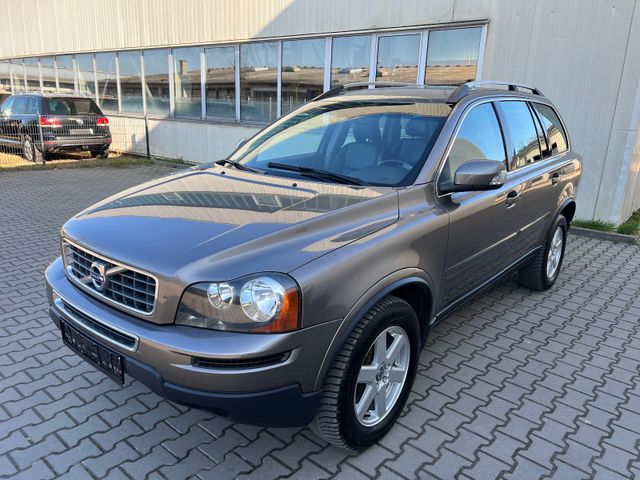 Volvo XC90 D3 Kinetic Geartronic.PDC.AHK.7 Sitzer