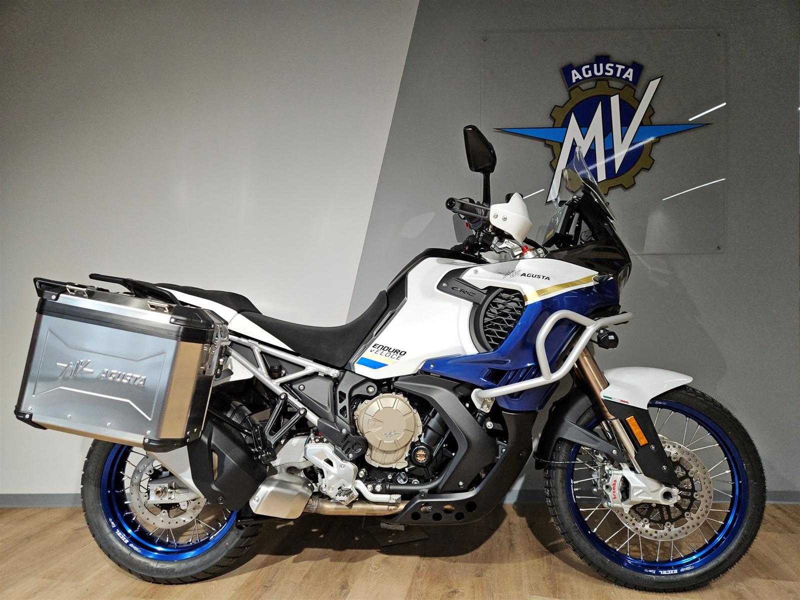 MV Agusta Enduro Veloce