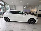 Mercedes-Benz A 250 AMG Line * PANORAMADACH*AMBIENTE*BURMESTER - gebrauchte Mercedes-Benz A 250 aus dem Jahr 2020