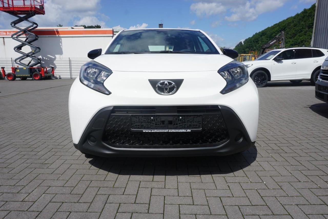 Toyota Aygo X 1.0 VVT-i Business Edition (EURO 6e)