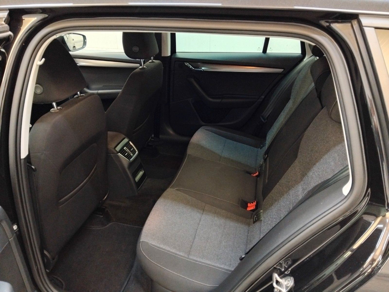 Skoda Octavia (07/2020, Benzin)