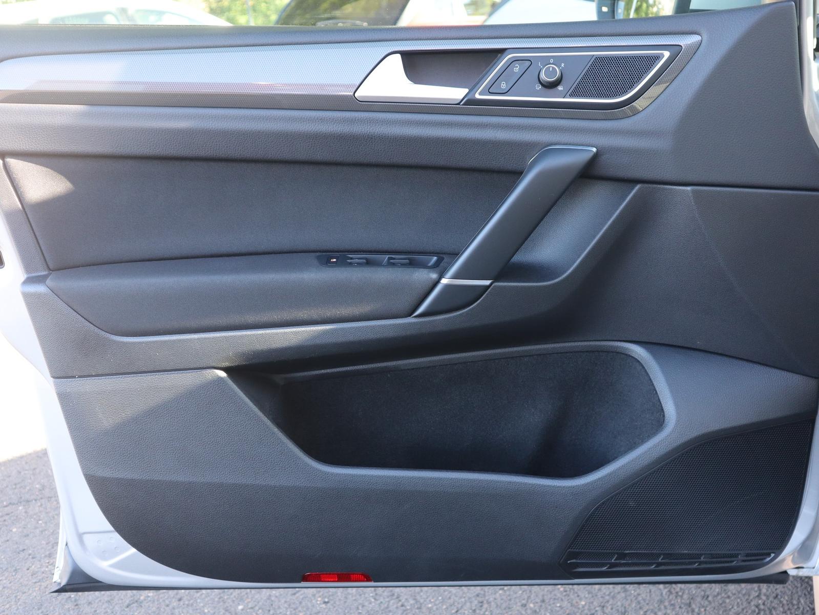 Volkswagen Golf Sportsvan VII 1.0 Join Navi ACC Sitzheizung