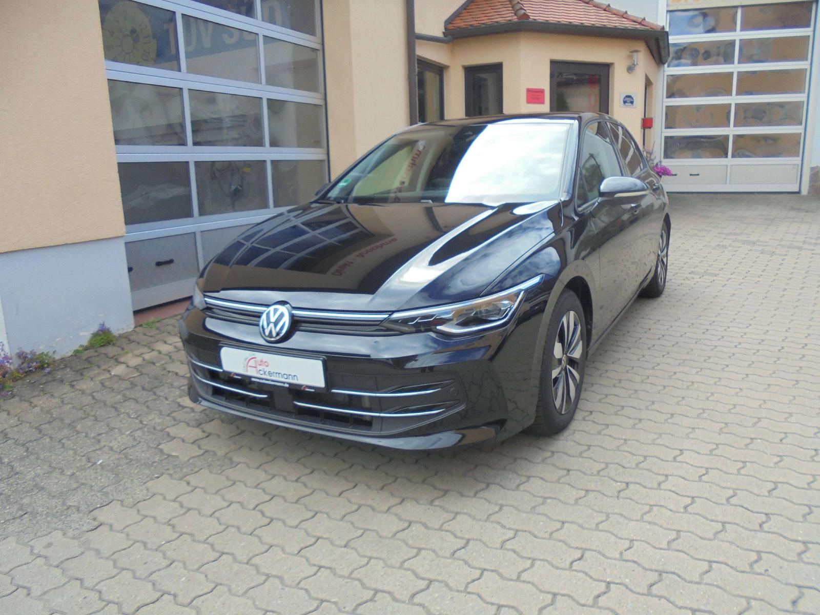 Volkswagen Golf Golf VIII 1.5 eTSI Goal DSG