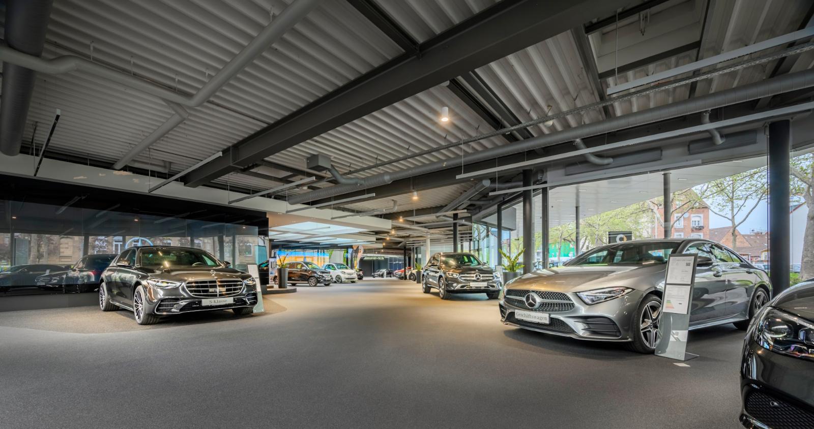 showroom-image-main