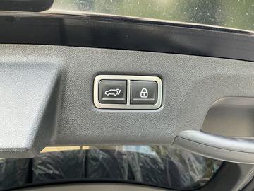 KIA Sorento - 3