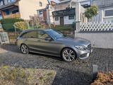 Mercedes-Benz C 400 4MATIC T AMG Line Autom. AMG Line - graue Mercedes-Benz C 400