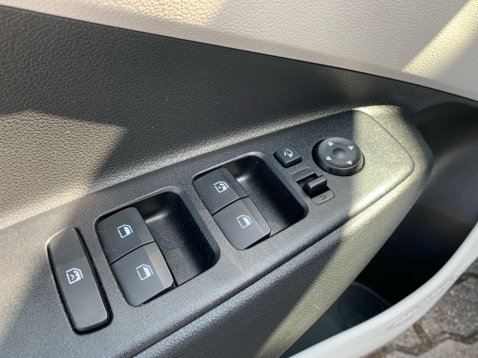 Fahrzeugabbildung Hyundai i10 FL 1.2 Automatik Prime Navi Kamera