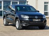 Volkswagen Touareg Panorama AHK Leder Navi Tüv/Au 09.2027 - gebrauchte VW Touareg aus dem Jahr 2011