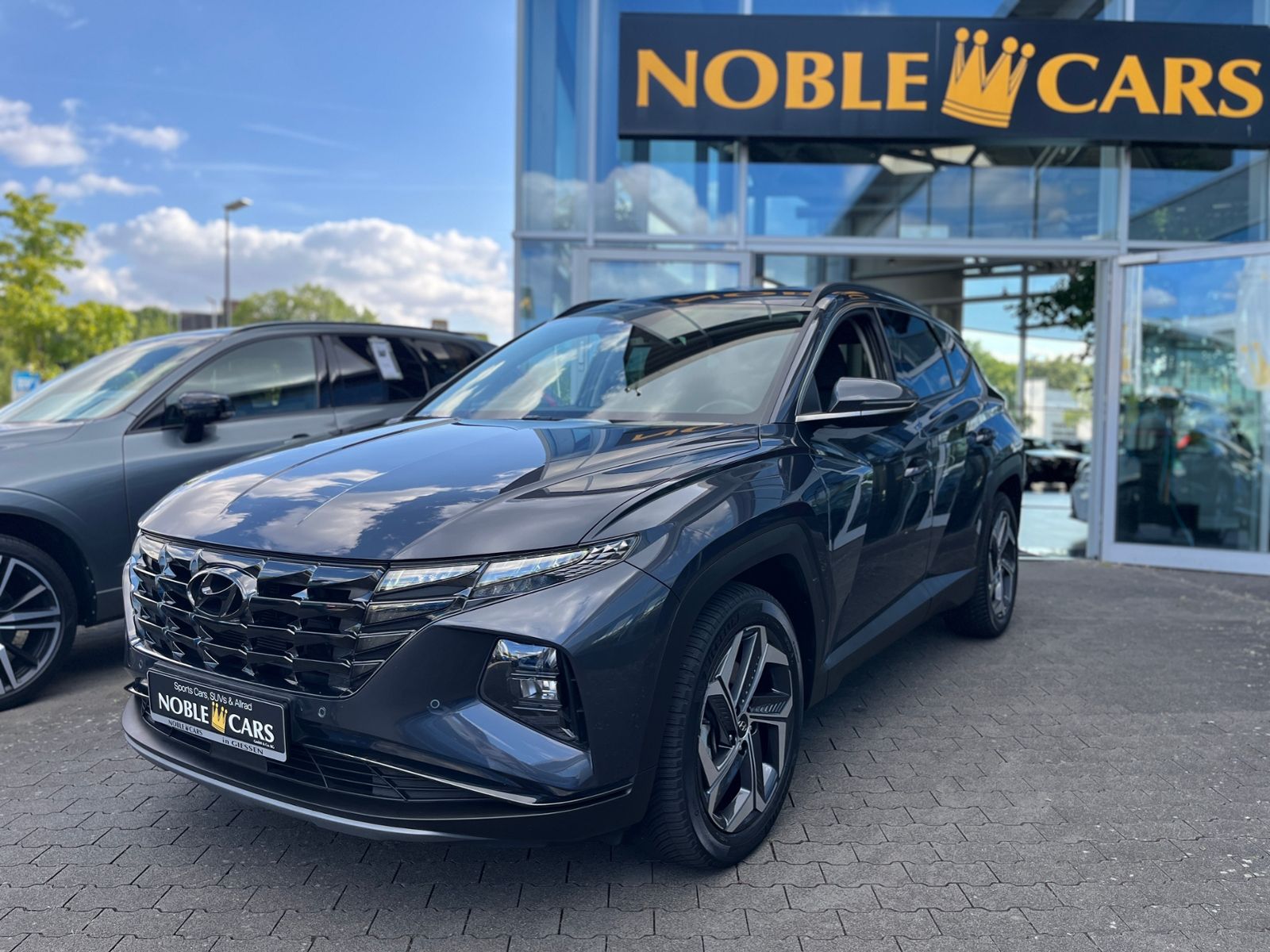 Fahrzeugabbildung Hyundai TUCSON Trend Plug-In Hybrid 4WD KLIMA LED NAVI
