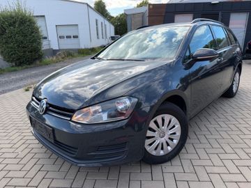 Volkswagen Golf - 1