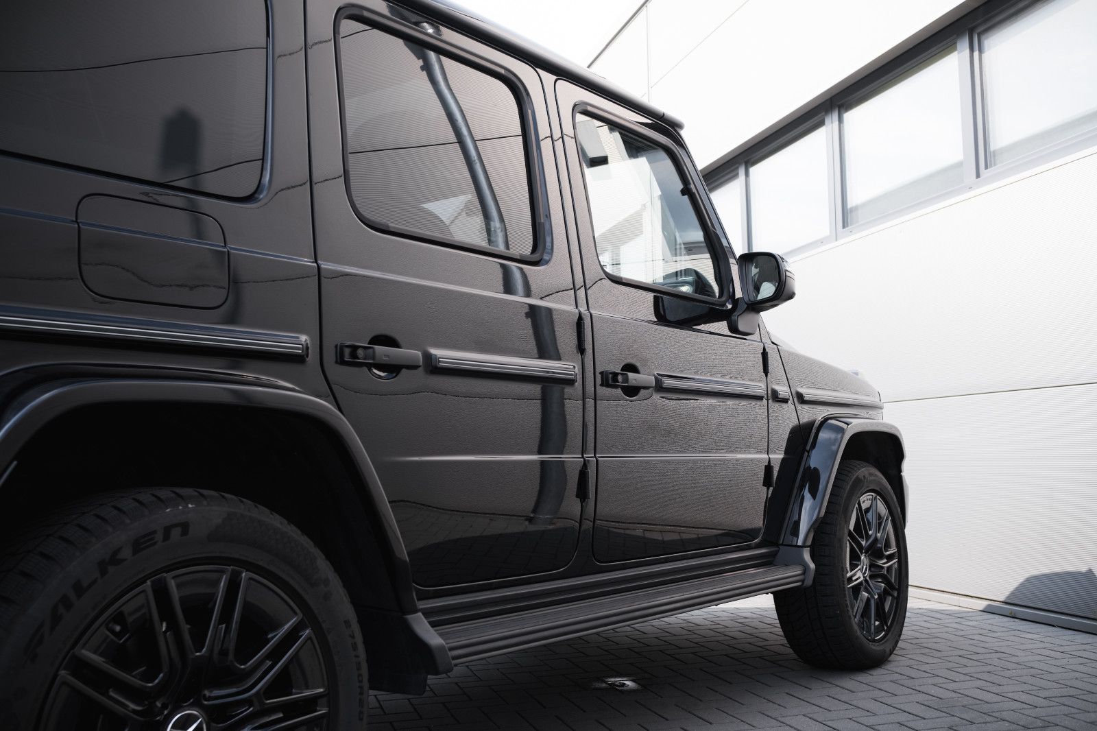 Fahrzeugabbildung Mercedes-Benz G 450d AMG Line-Kom.- Techn.-Night-Pak. SUPERIOR