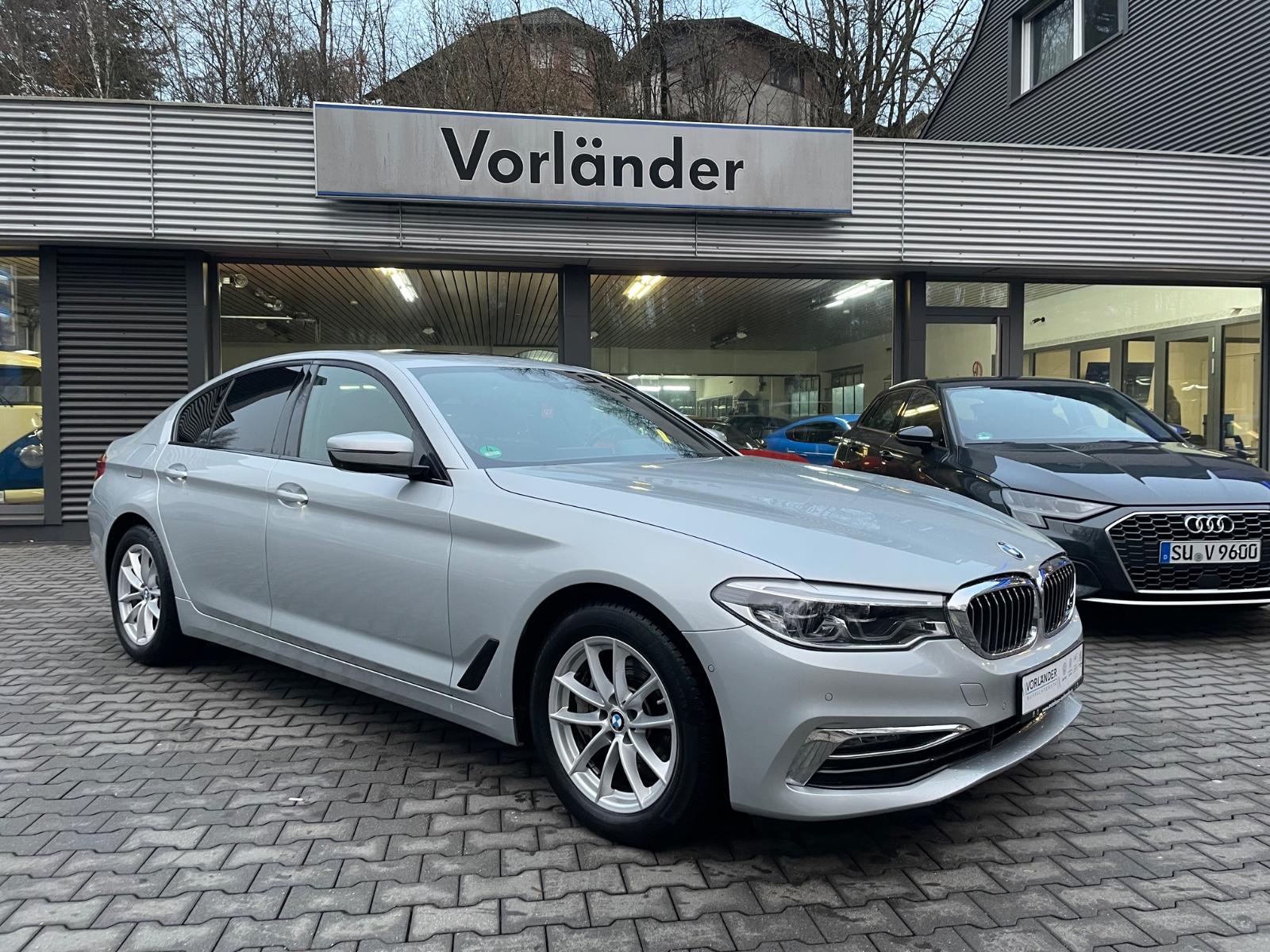 BMW 540i xDrive Luxury Line*Exklusiv-Paket HiFi 360*