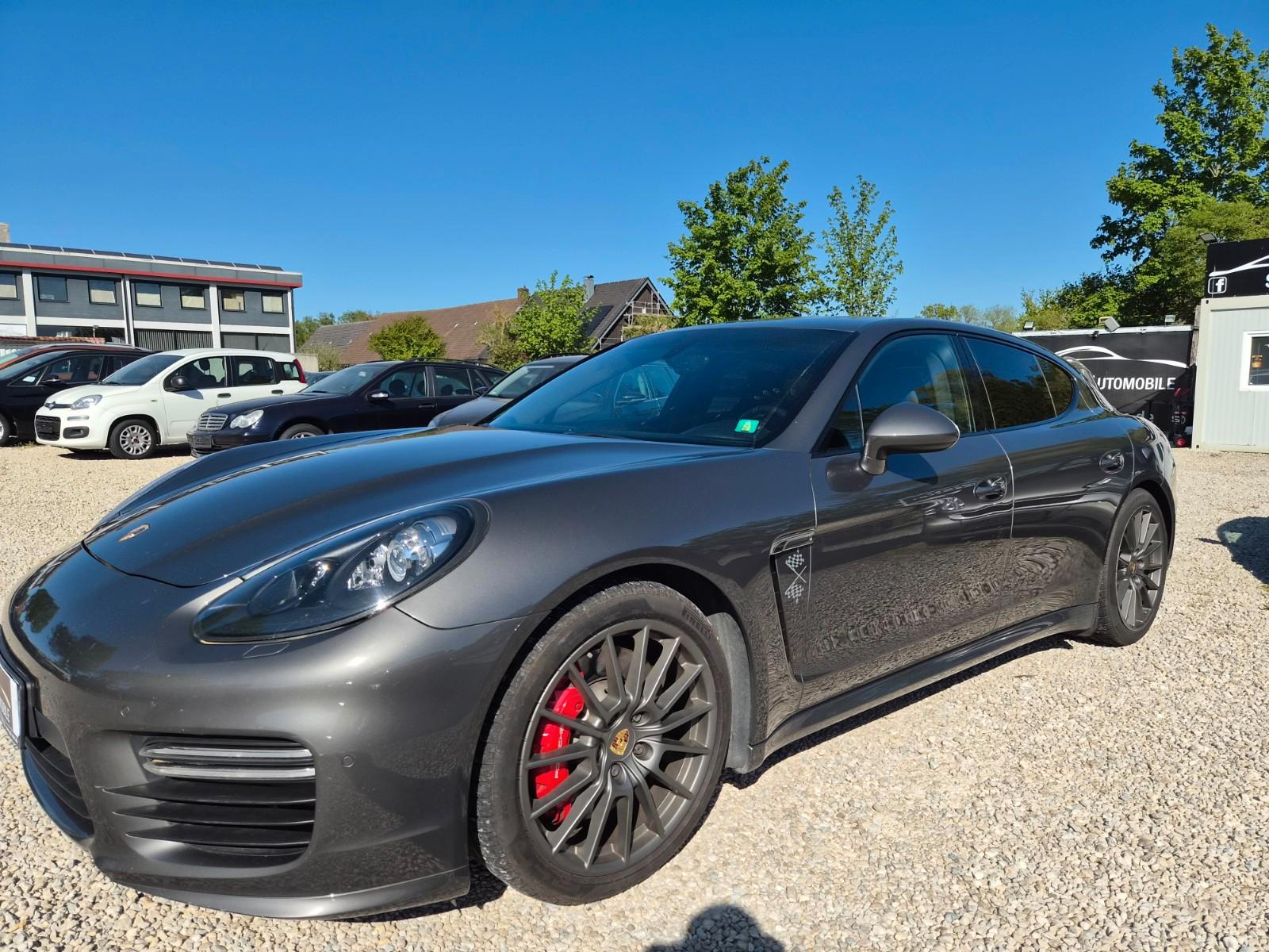 Porsche Panamera GTS PCM PDCC MP3 Bluet. Alcantara voll