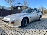 Porsche 944 - Porsche aus 1983