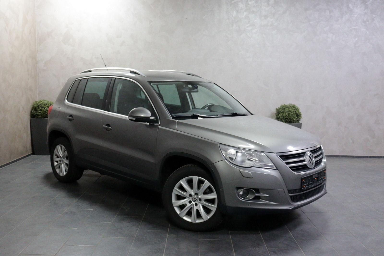 Volkswagen Tiguan Team BlueMotion AHK PLA SHZ PDC TEMPO