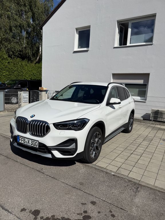 Image of BMW X1