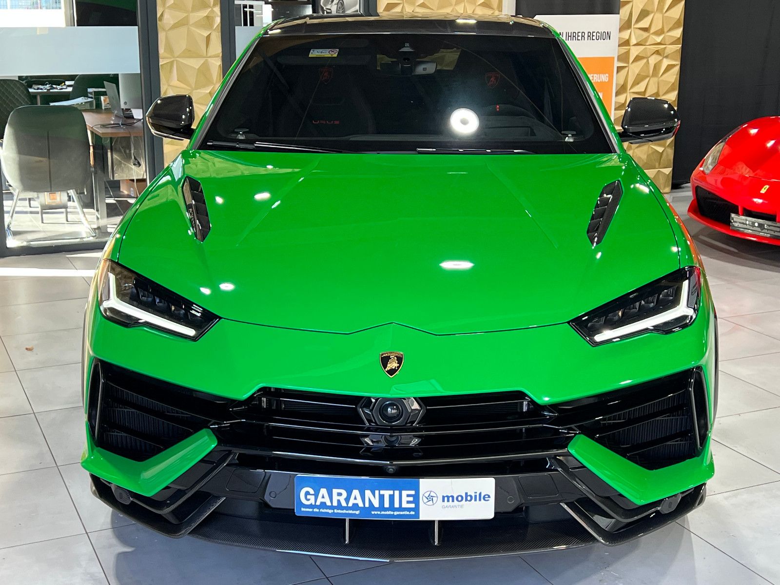 Fahrzeugabbildung Lamborghini Urus 4.0 V8 Performante/CARBON/3-D B&O/4-SEAT/