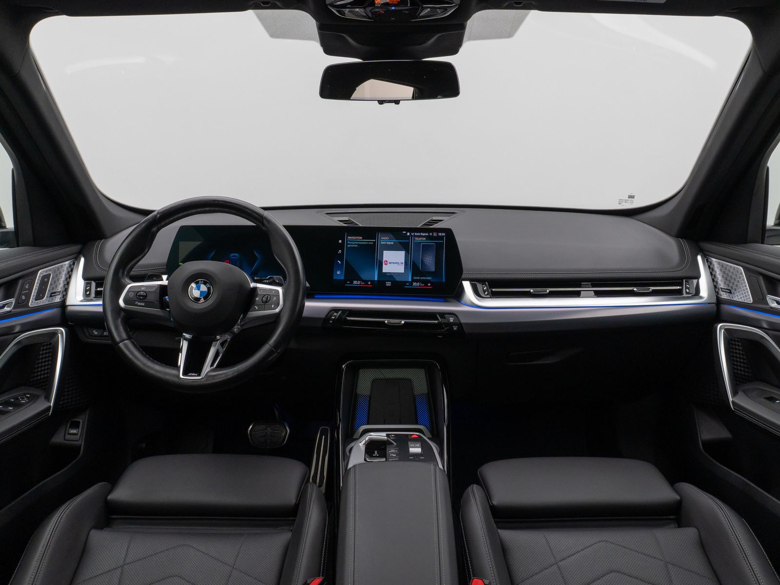 Fahrzeugabbildung BMW X1 xD23d M Sport Panorama Kamera DAB H/K Komfort