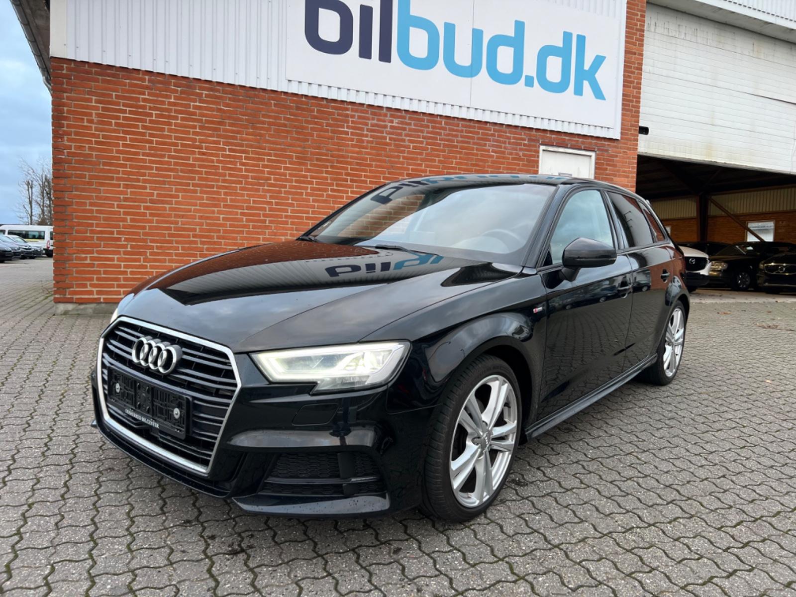 Audi A3 30 TDI S line Sportback acc