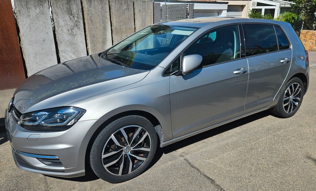 Image of Volkswagen Golf