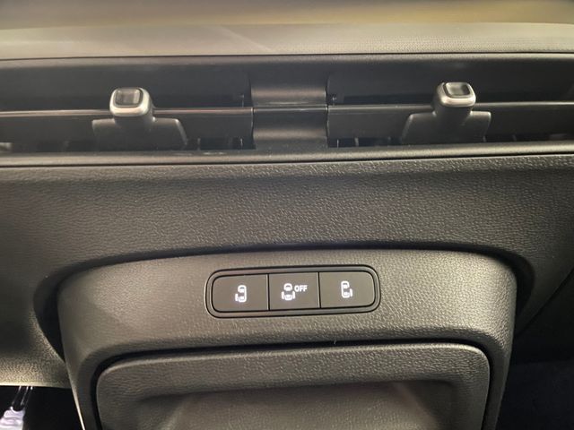 ID.Buzz Pro 77kWh IQ.LIGHT NAVI ACC