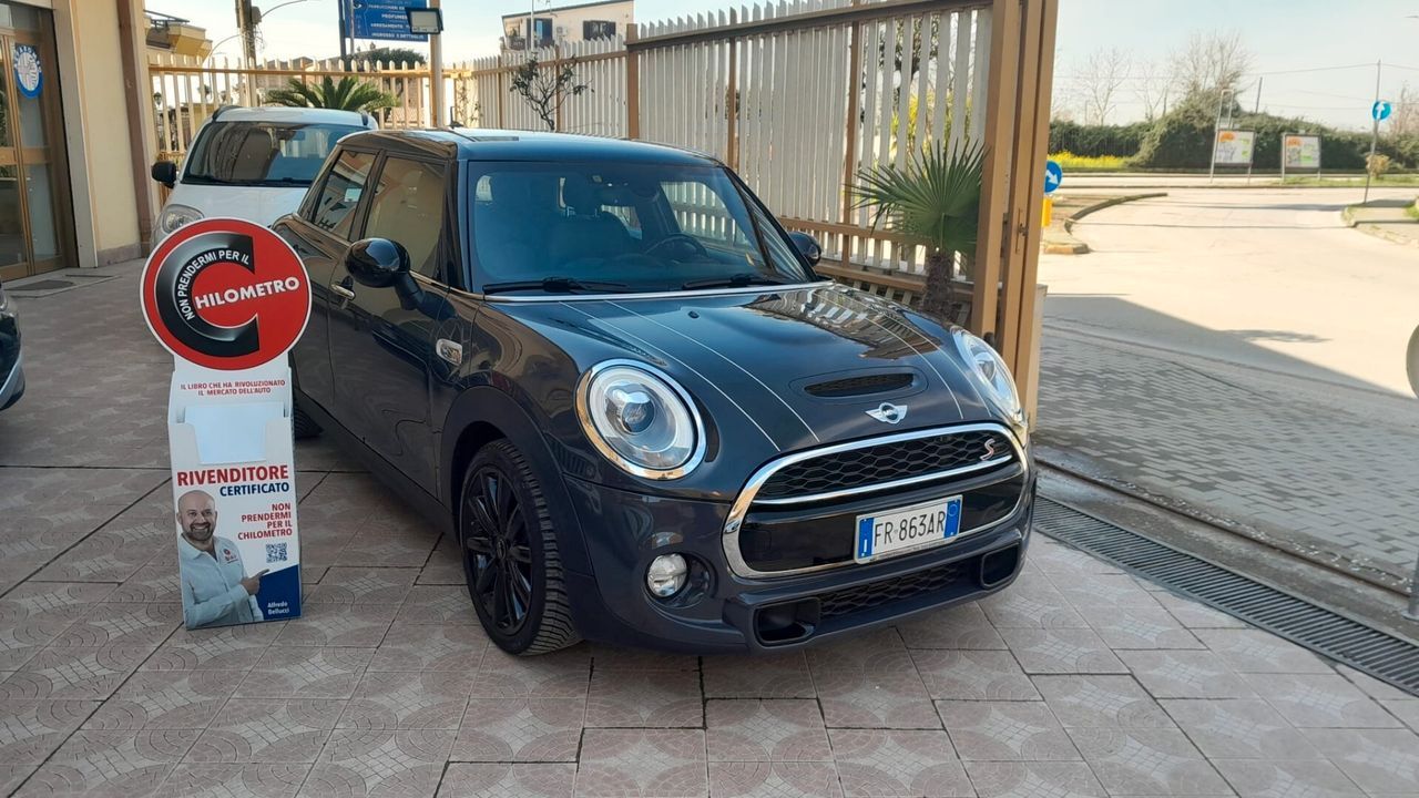 MINI Mini 2.0 Cooper SD aut. Hype 5 porte