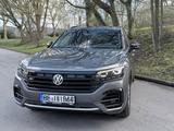 Volkswagen Touareg 3.0 V6 TDI 4M R-Line PANO MATRIX AHK VC - Volkswagen Touareg in Essen