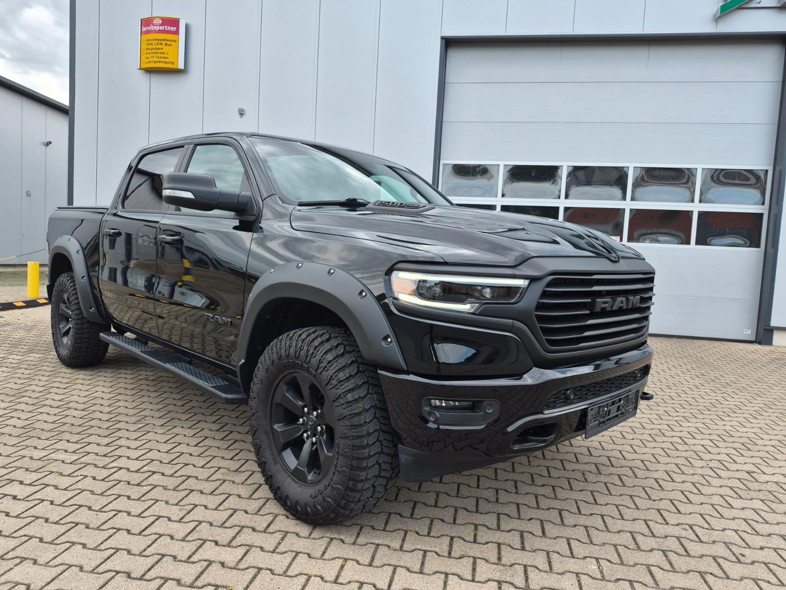 Dodge RAM 5.7 V8 Hemi Rebel Luftfahrwerk Panorama LED