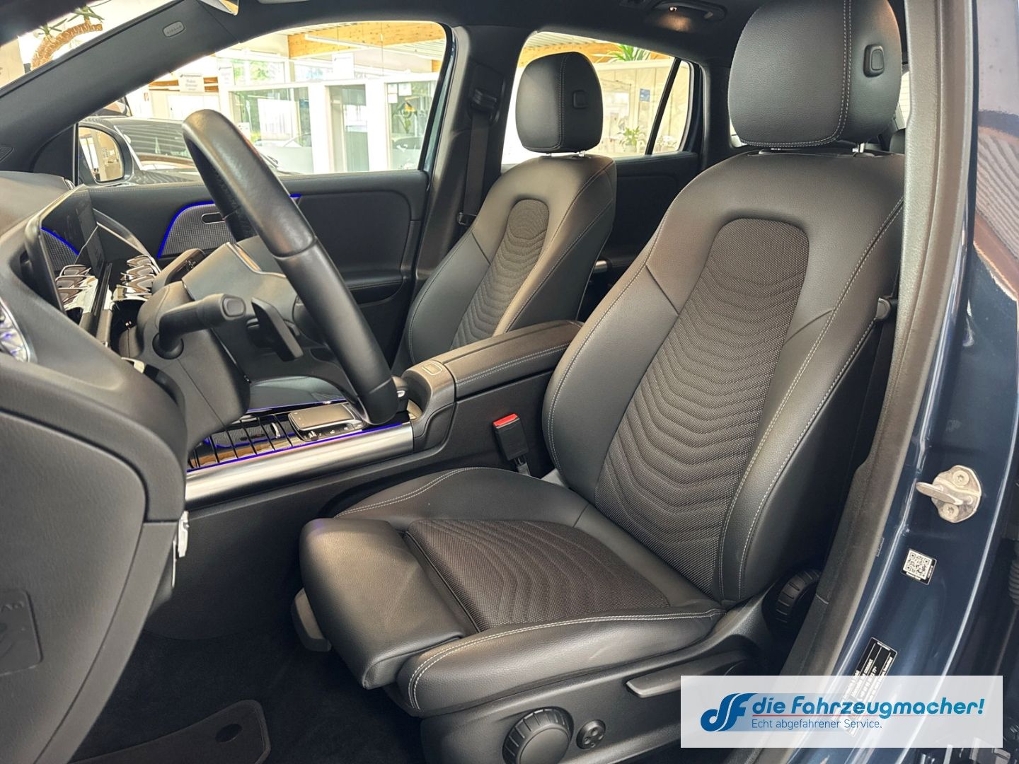 Fahrzeugabbildung Mercedes-Benz EQA 250 Navi Digitales Cockpit LED El. Heckklapp